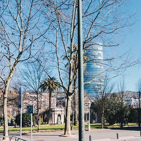 Gran Via Apartment By People Rentals Bilbao Buitenkant foto