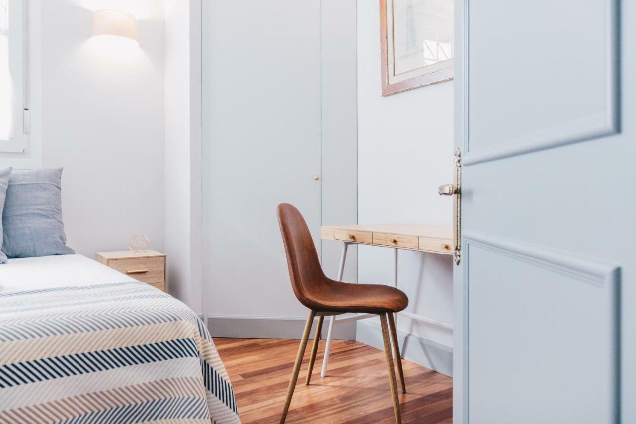 Gran Via Apartment By People Rentals Bilbao Buitenkant foto